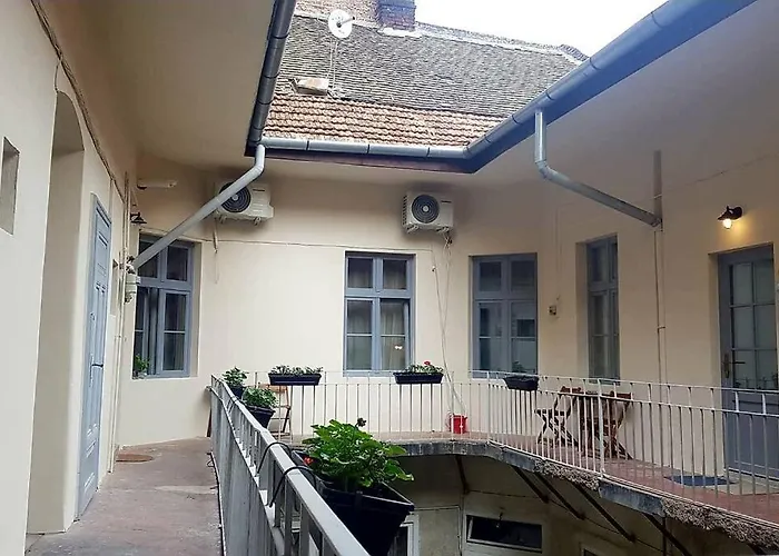 Charming In Historical Center *